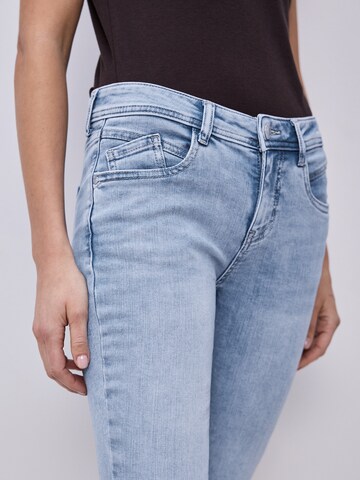 STREET ONE Skinny Jeans 'York' in Blue