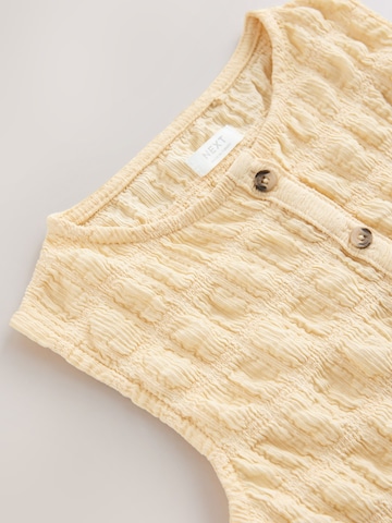 Top de la Next pe galben