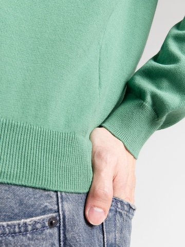 Regular fit Pulover de la UNITED COLORS OF BENETTON pe verde