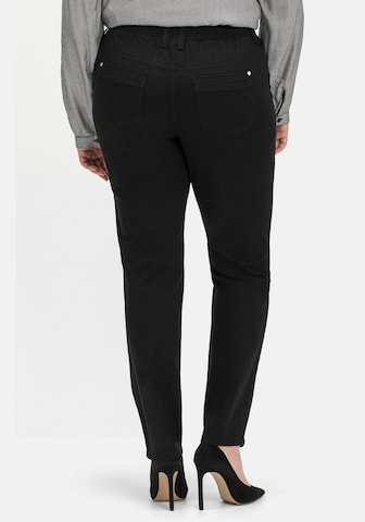 Coupe slim Pantalon SHEEGO en noir