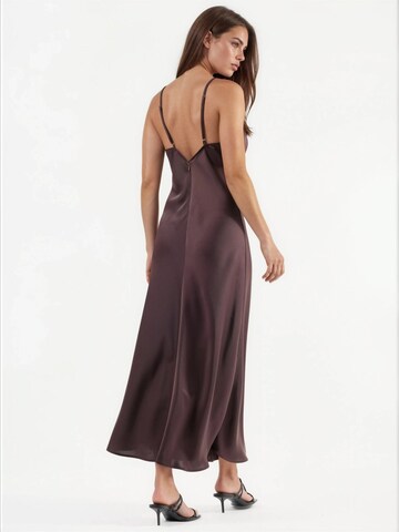 Hiccup Dress in Brown