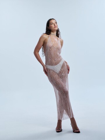 GOD SAVE QUEENS Abendkleid 'Venus Pearl'‌‌‌‌ in Beige