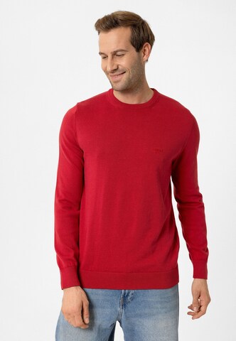 Moxx Paris Sweater in Red: front