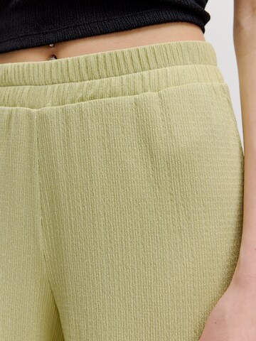 EDITED Wide leg Broek 'Philine' in Groen