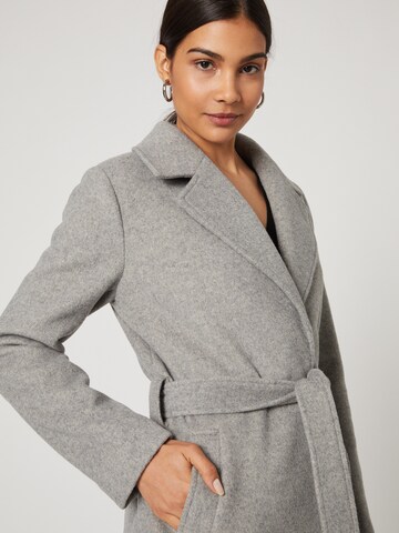 Cappotto di mezza stagione 'Milly' di Guido Maria Kretschmer Women in grigio