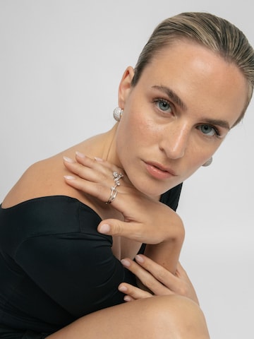 Luxenter - Pendientes 'Saniko' en oro