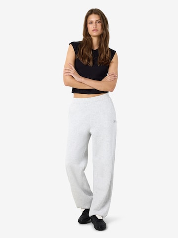 Noisy may - Loosefit Pantalón 'NMVilla' en gris