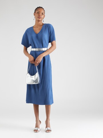 Robe 'TRISSA' b.young en bleu