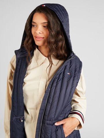 Gilet Tommy Hilfiger Curve en bleu