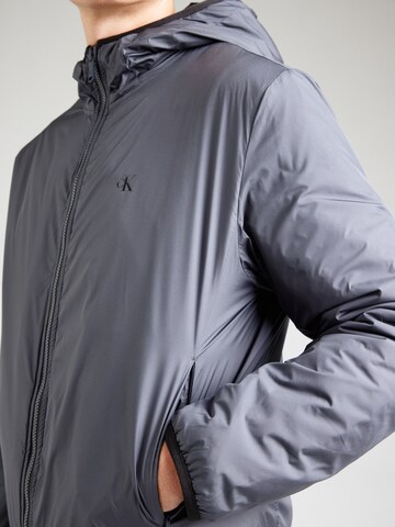 Giacca di mezza stagione di Calvin Klein Jeans in grigio