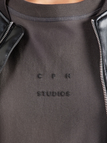 Copenhagen Studios Тениска в черно