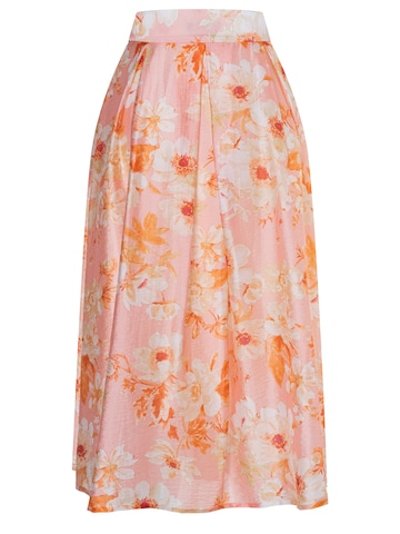 Ana Alcazar Rok in Roze