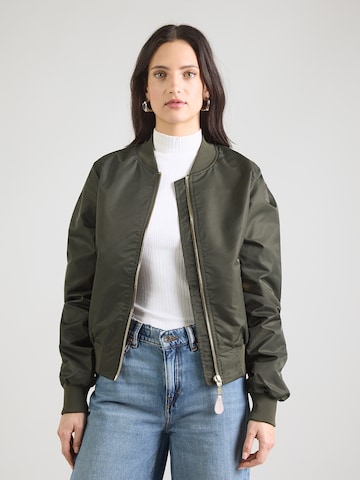 Veste mi-saison 'ALISANDRA' NÜMPH en vert : devant