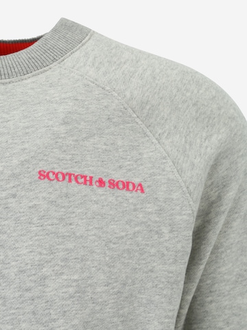 SCOTCH & SODA Sweatshirt in Grau