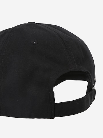 Cappello da baseball 'U-Rope Dad' di Iriedaily in nero