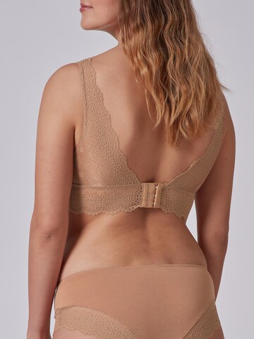 Triangle Soutien-gorge Skiny en beige