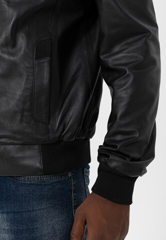 Jimmy Sanders Jacke in Schwarz