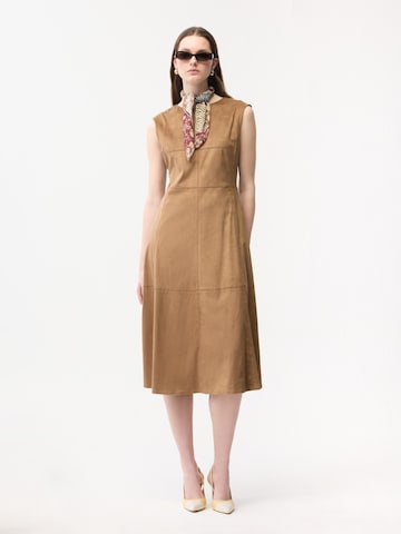 adl Dress in Beige