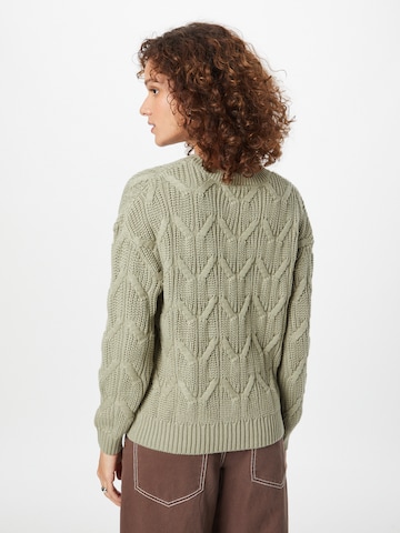 ABOUT YOU Sweater 'Valeria' in Green