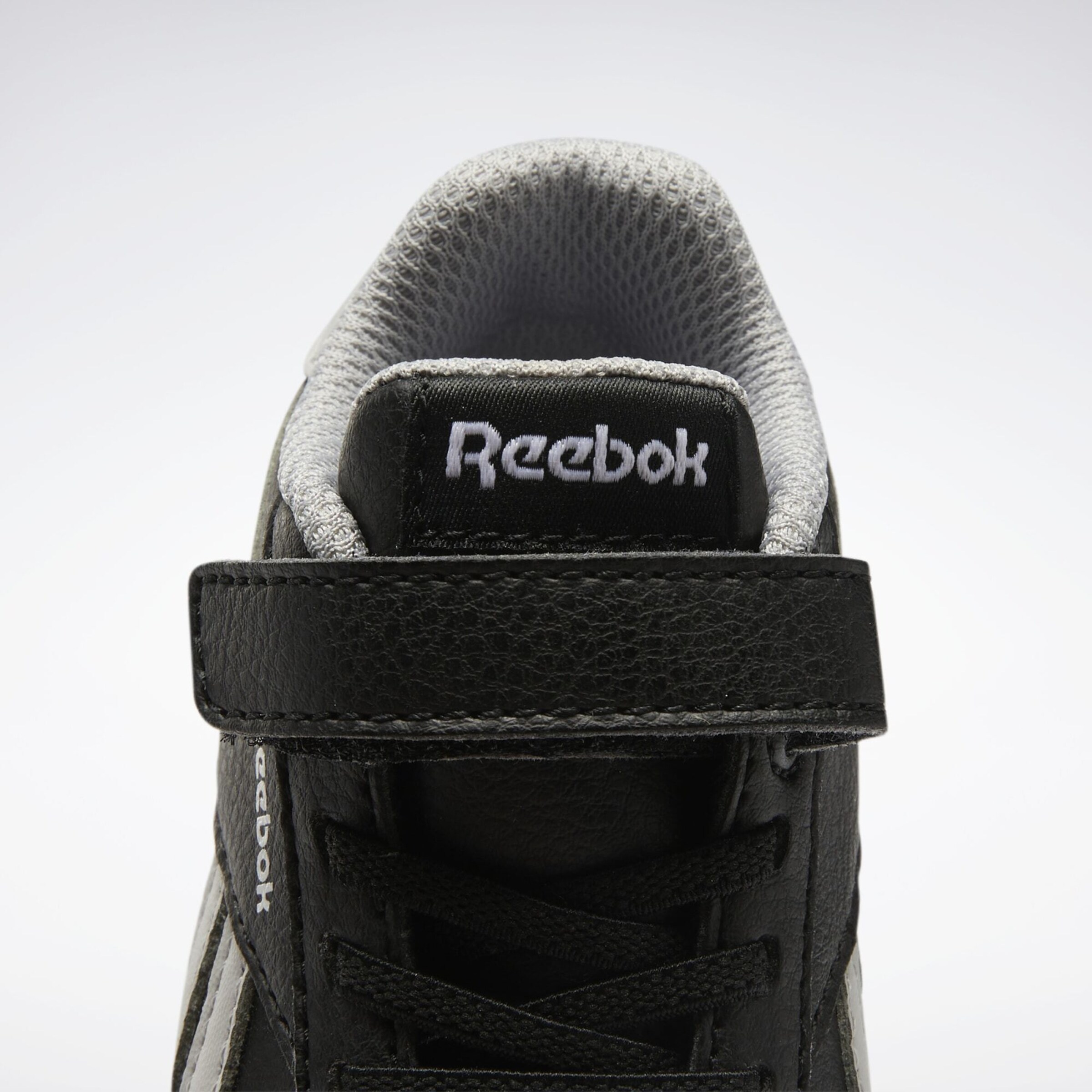 Kinder Kids (Gr. 92-140) Reebok Classics Sneaker in Schwarz - VE20321 Kinder Kids (Gr. 92-140) Reebok Classics Sneaker in Schwarz - VE20321
