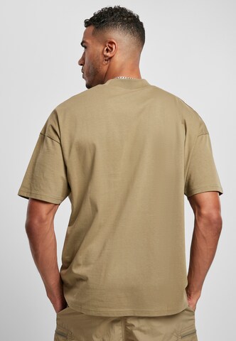 T-Shirt Urban Classics en vert