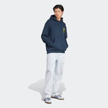Sweat-shirt 'Q12 Street Burger' ADIDAS ORIGINALS en bleu