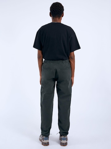Dr. Denim Regular Cargo trousers 'Rush' in Green