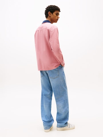 Veste mi-saison Tommy Jeans en rose