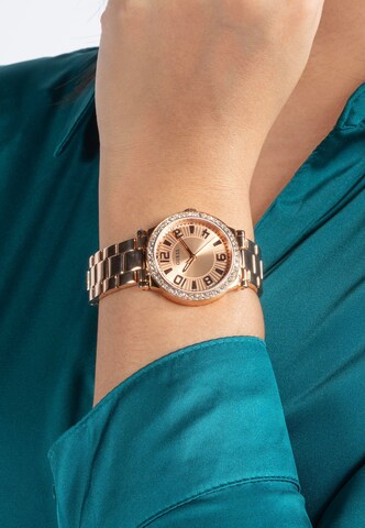 GUESS Analogt ur 'Fawn' i guld