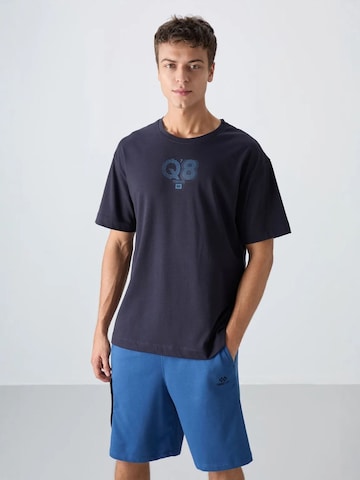 Tommy Life Shirt in Blue: front