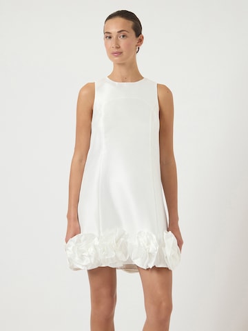 YAS Коктейльное платье в Бежевый: спереди