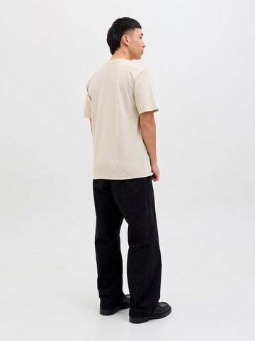 T-Shirt 'JPRBLUHUG' JACK & JONES en gris