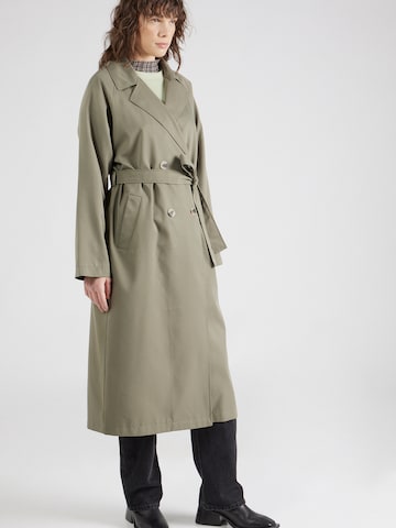 VILA Between-Seasons Coat 'Jancine' in Green: front