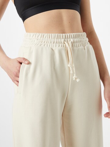 Effilé Pantalon ADIDAS ORIGINALS en beige