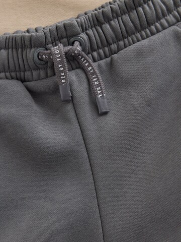 Baker by Ted Baker Jogginganzug in Grau