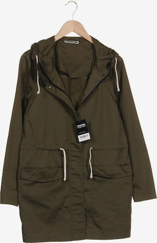 Noisy may Mantel L in Grün: Vorderseite