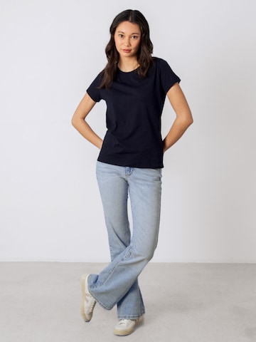 Honest Basics Shirt 'T-shirt Women' in Zwart