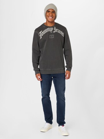 Sweat-shirt 'Grunge' Tommy Jeans en gris