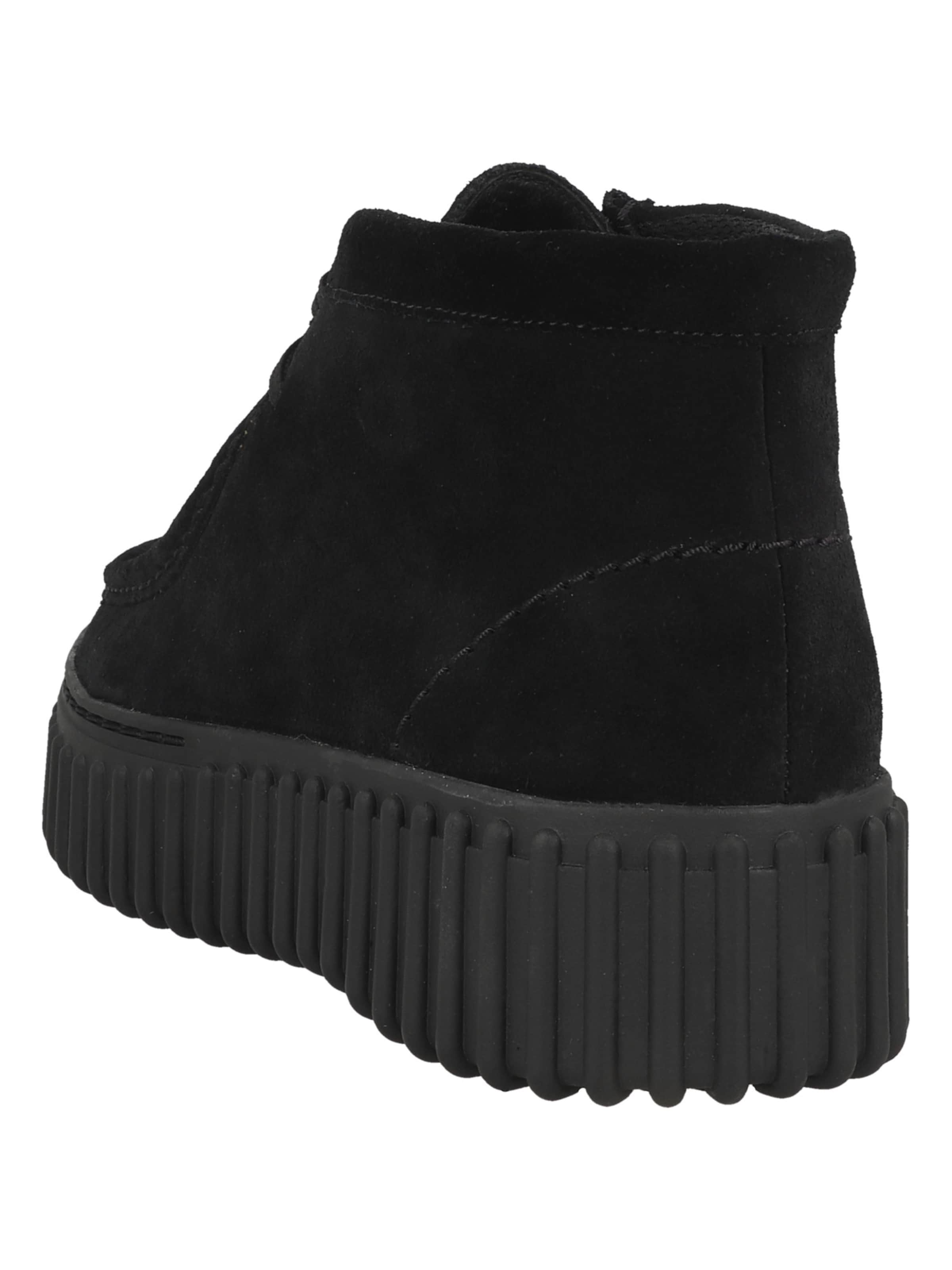 CLARKS Schnürstiefelette 'Torhill Moss' in Schwarz