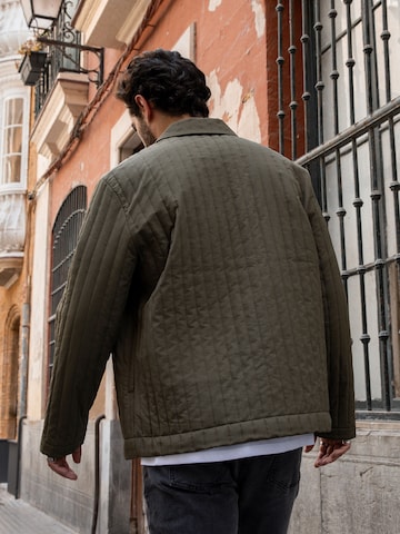 DAN FOX APPAREL Tussenjas 'Edward' in Groen