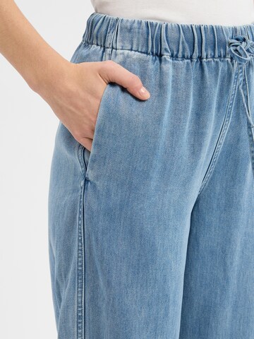 Samsøe Samsøe Regular Trousers 'Sahoysa' in Blue