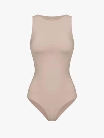 cfab (formerly creamy fabrics) Shapingbody 'Crew Neck Bodysuit String' in Beige: voorkant