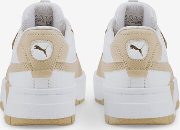 Baskets basses PUMA en blanc