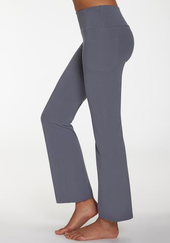 LASCANA ACTIVE Loosefit Sporthose in Grau