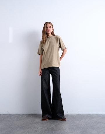 TOPSHOP Shirt 'PREMIUM' in Brown