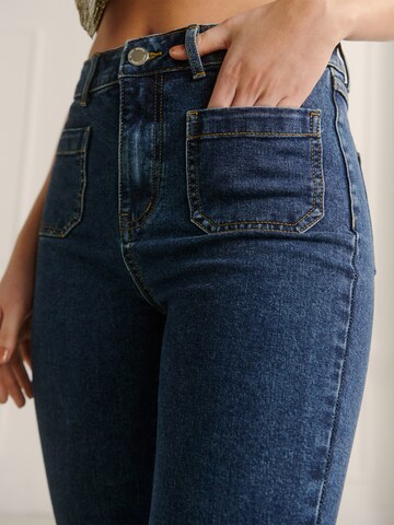 Flared Jeans 'Enola' di Guido Maria Kretschmer Women in blu