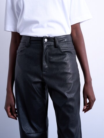 TOPSHOP Широкий Штаны 'CICELY' в Черный