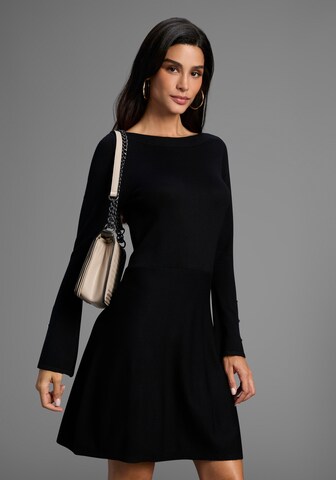 LAURA SCOTT Strickkleid in Schwarz: Vorderseite