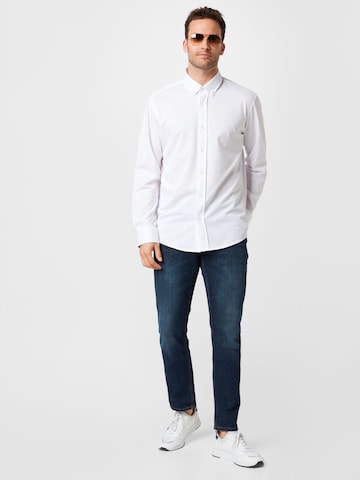 BOSS Black - Regular Fit Camisa 'Joe' em branco