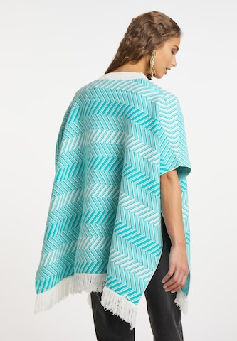 IZIA Cape in Blue